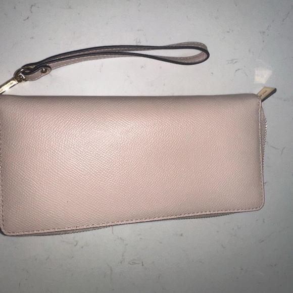 Michael Kors Wallet - Picture 3 of 3